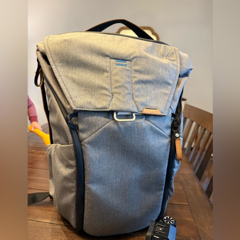 Peak design camera backpack